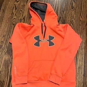 Under armour hooded sweatshirt
